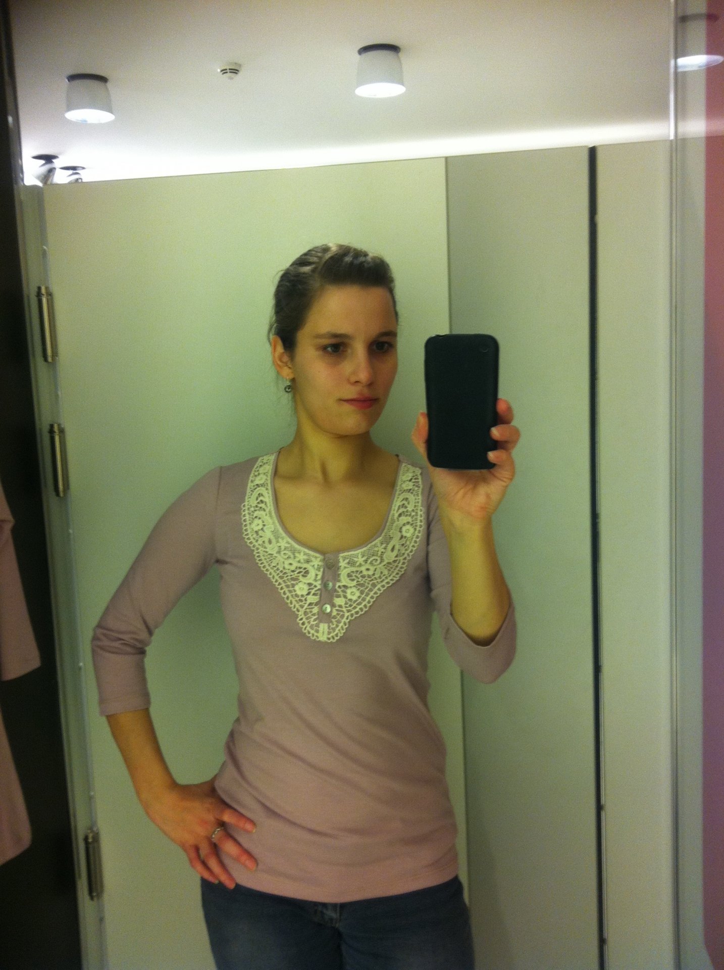 CumWithAliii from Fife,United Kingdom